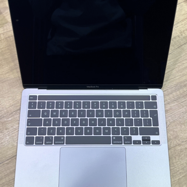 Apple MacBook Pro 13" 2020 4TBT3 Core i7-1068NG7 / 32GB / 512GB GRADE A GRIS