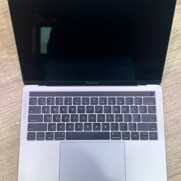 Apple MacBook Pro A1706 13" i5 8GB - 256GB GRADE A GRIS