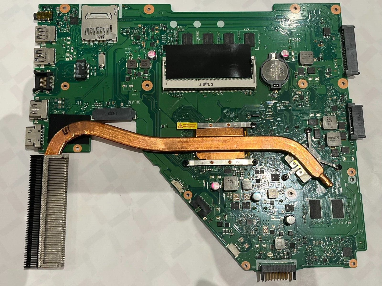 Carte m?re PC portable-60NB04T0-MB5311 -ASUS Notebook X550LD INTEL CORE i5 Carte m?re PC portable-60NB04T0-MB5311 -ASUS Notebook X550LD INTEL CORE i5