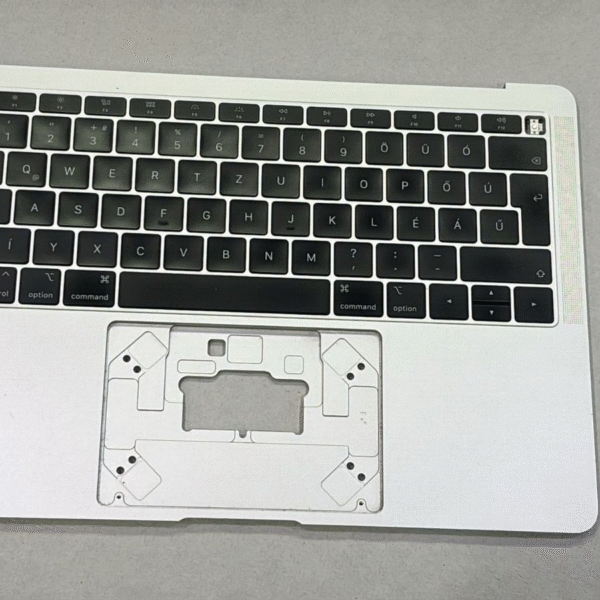 Clavier QWERTY (HONGRIE) pour MacBook air 13" A1932 - SILVER /GRADE B