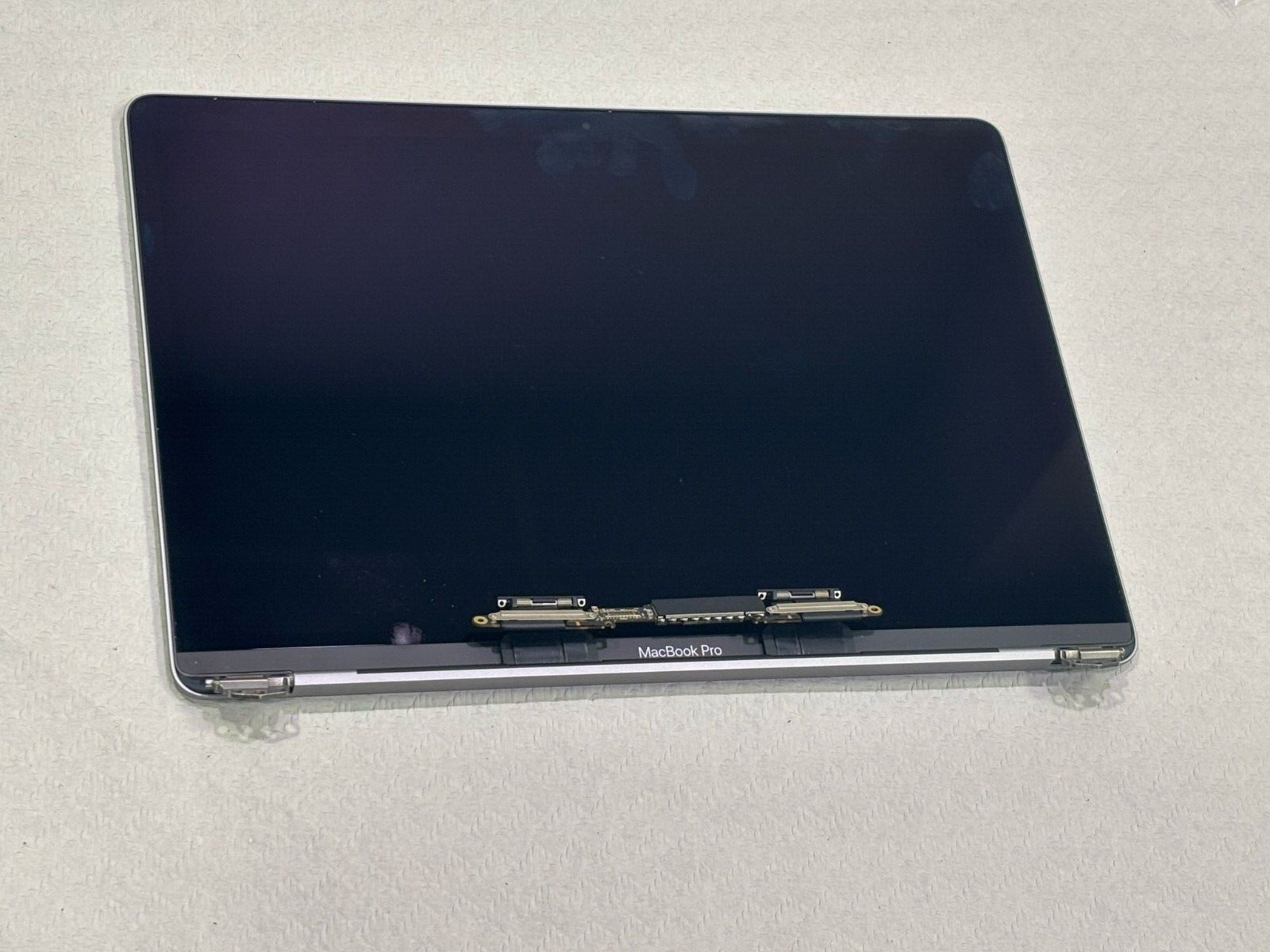 ECRAN MACBOOK PRO A1989 (CAM HS) GRADEC ECRAN MACBOOK PRO A1989 (CAM HS) GRADEC